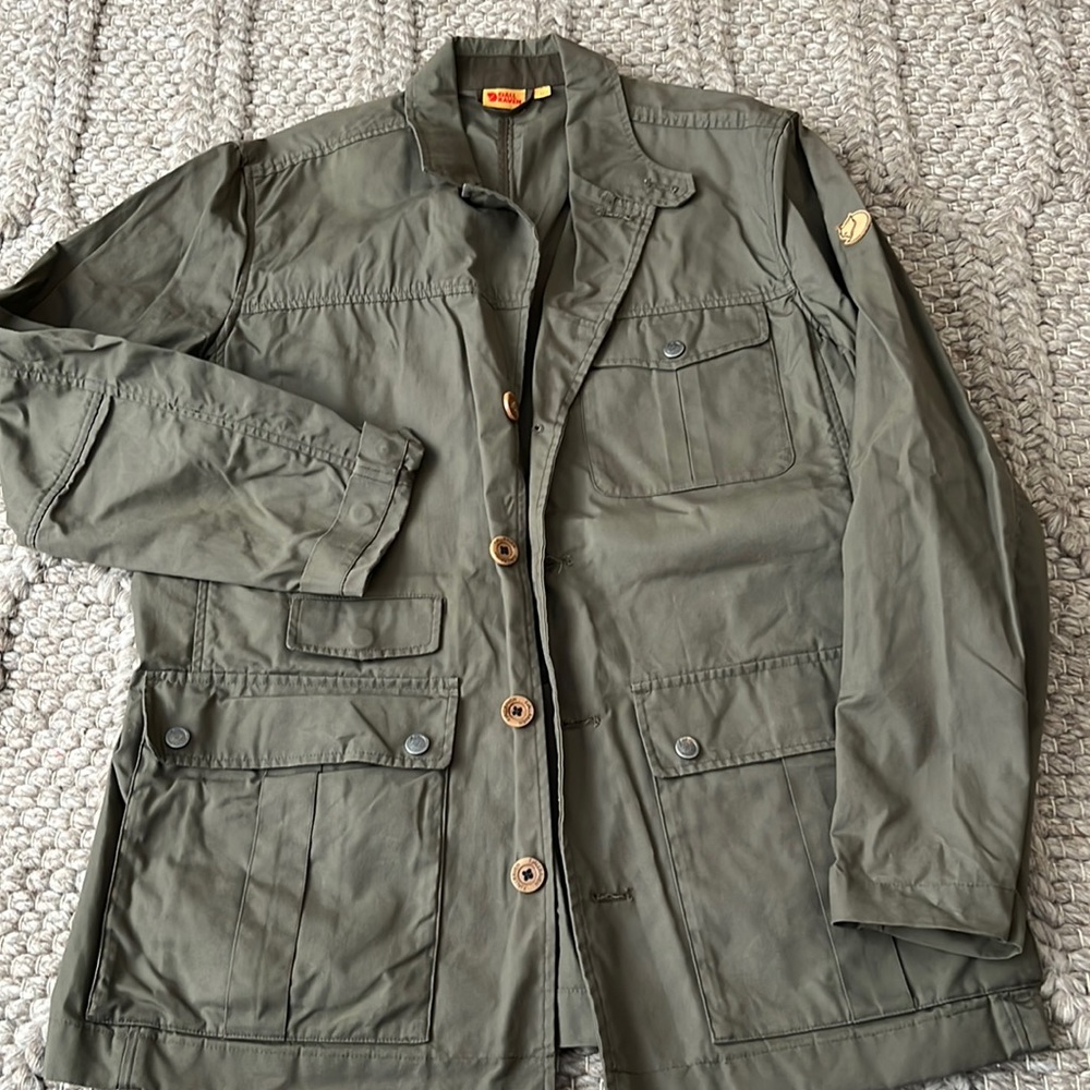 Fjallraven men’s jacket army green